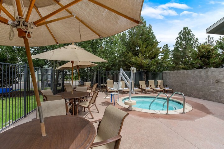 Pool 3 of 31