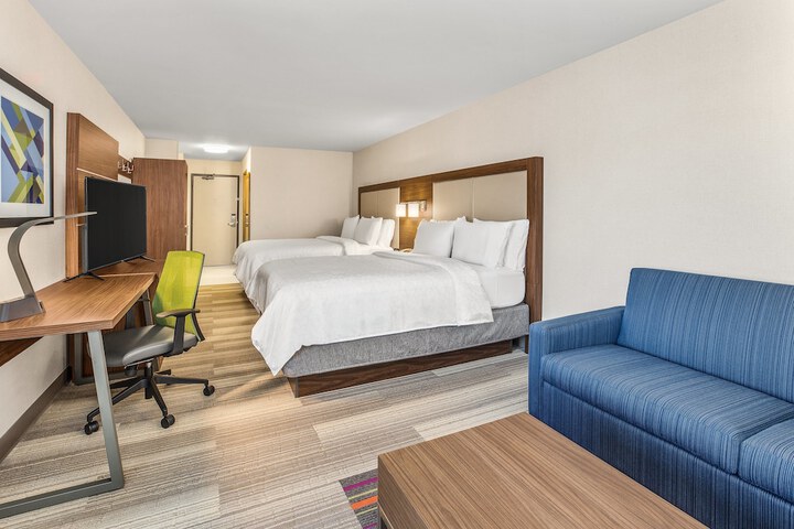 Room 15 of 30