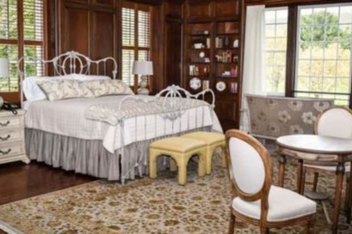 Inn at Evergreen