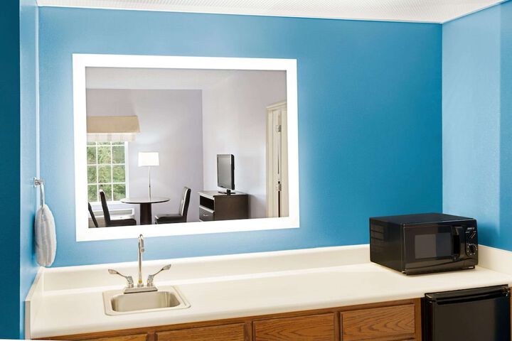 Baymont by Wyndham Henderson Oxford