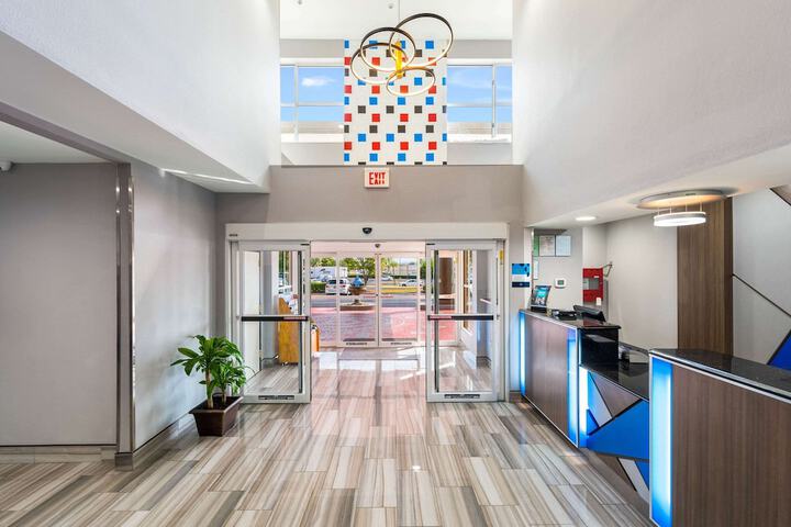 Clarion Pointe Madison Huntsville