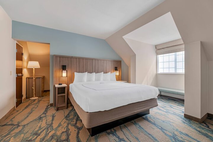 Heidel House Hotel and Conference Center an Ascend Collection Hotel
