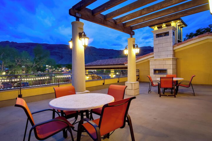 Best Western Plus Greenwell Inn