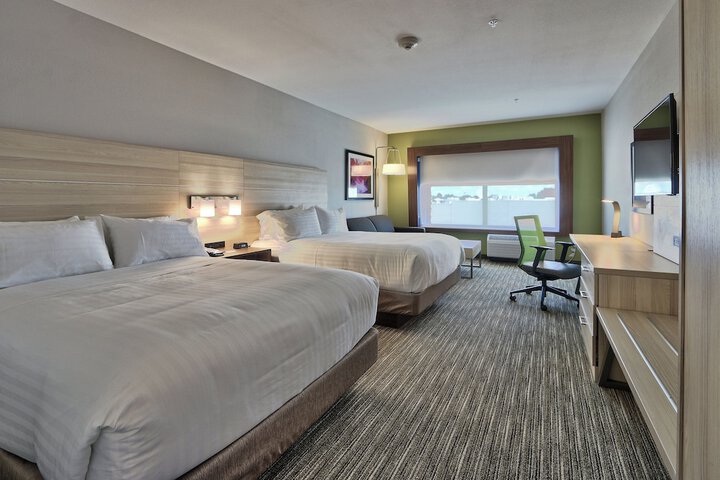 Holiday Inn Express & Suites Roswell by IHG