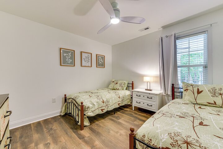 Pet-friendly Home in Monroe: Deck Grill & Yard!