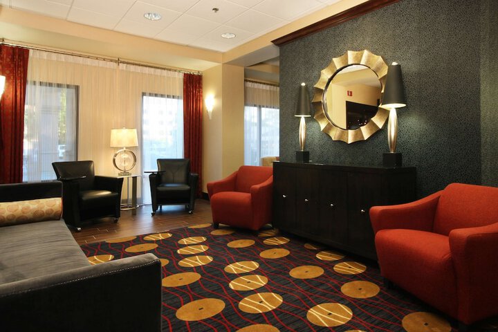 Hampton Inn Champaign / Urbana