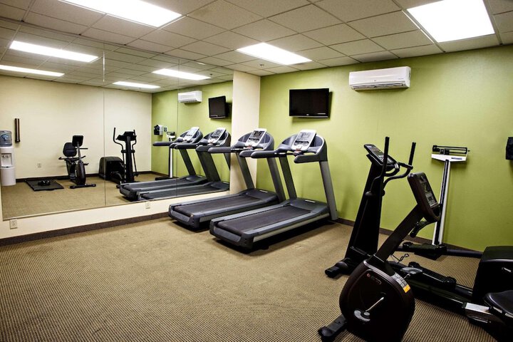 Country Inn & Suites by Radisson Harrisburg West Mechanicsburg