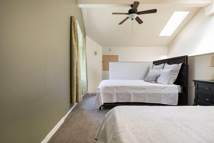 Lake Arrowhead Villas