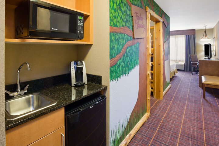 Holiday Inn Express Hotel & Suites Brainerd-Baxter by IHG