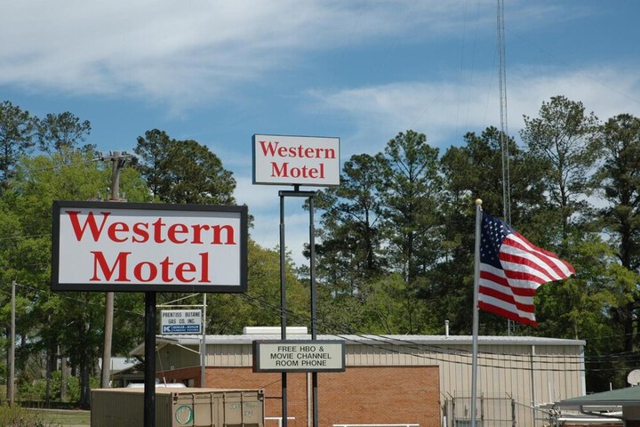 Hotel 4 of 26