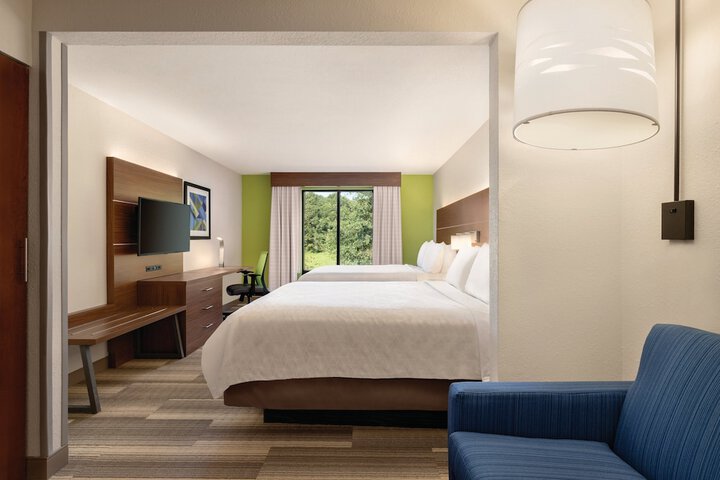 Holiday Inn Express Hotel & Suites Lavonia by IHG