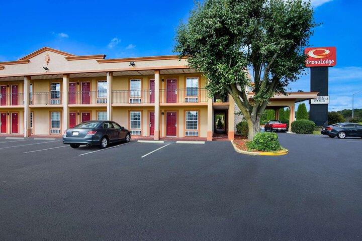 Hotel 2 of 34