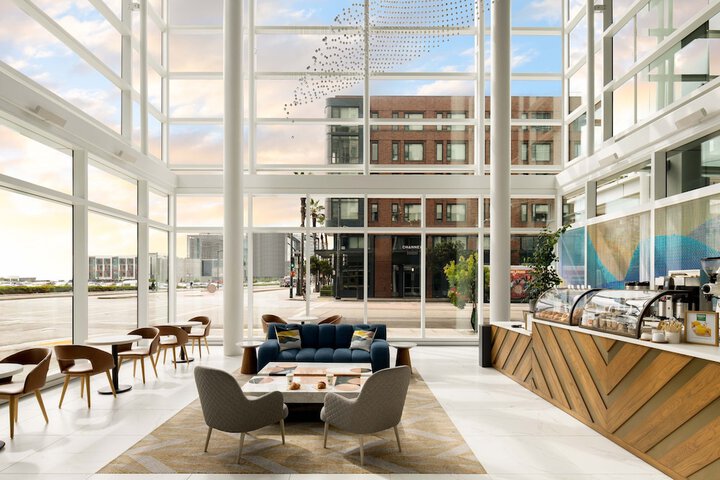 Breakfast/Coffee Service 46 of 64