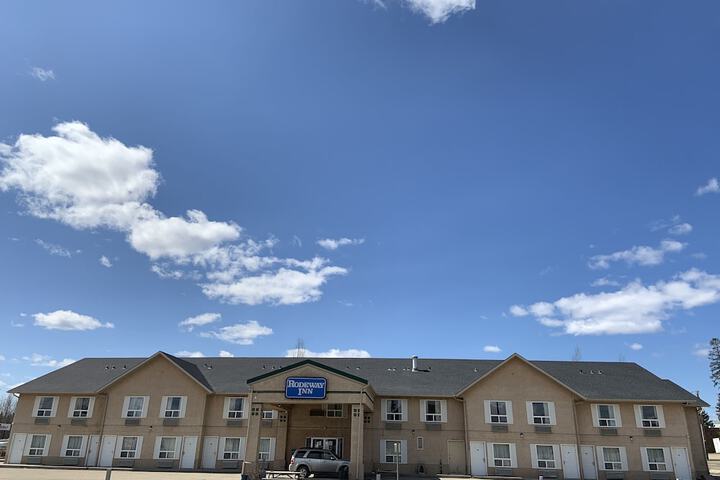 Hotel 3 of 72