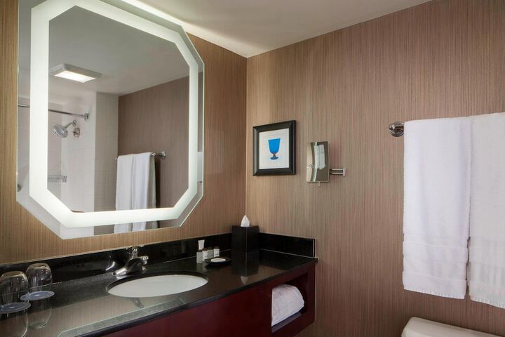 Room 11 of 47