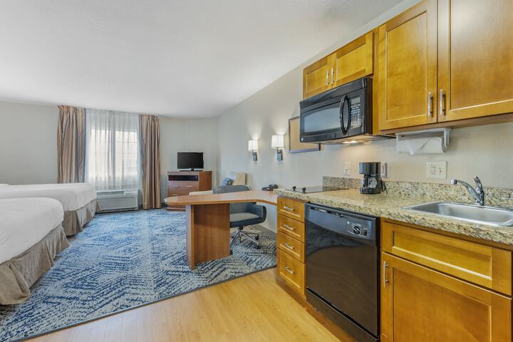Room 12 of 26