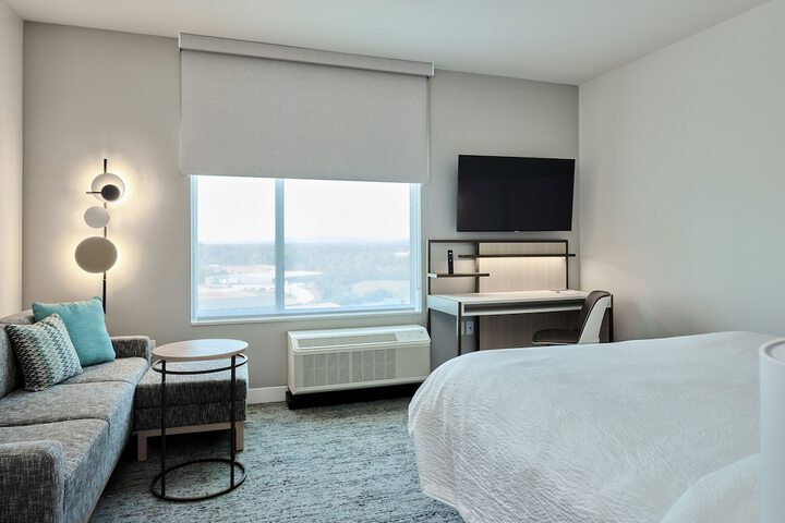Room 29 of 37