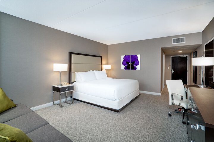 Room 35 of 68
