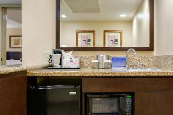 The Buena Park Grand Hotel & Suites