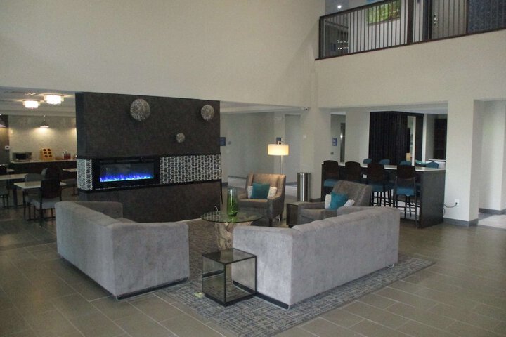 Hotel Interior 5 of 28
