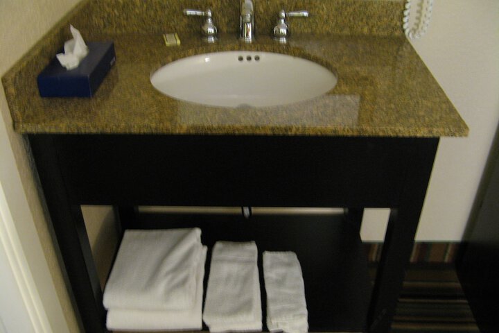 Room 18 of 27