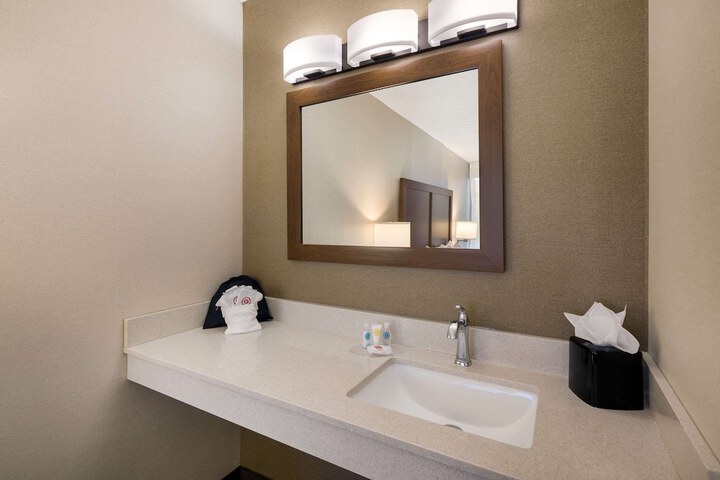Room 14 of 31