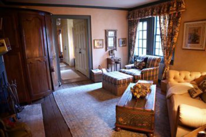 Country Loft Bed and Breakfast