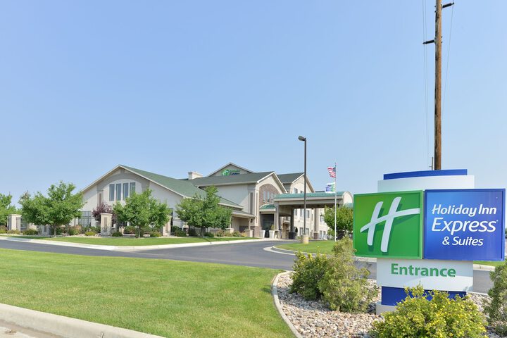 Holiday Inn Express & Suites Gillette by IHG