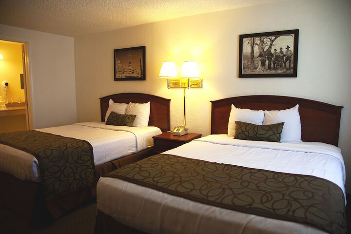 Room 15 of 39