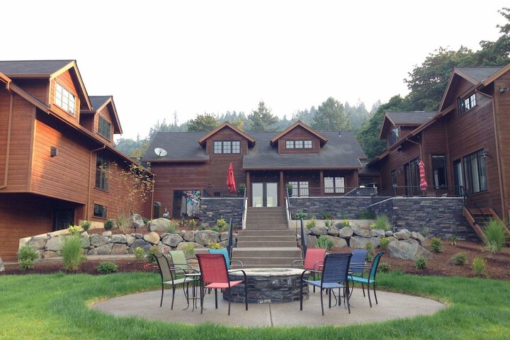Vineyard View Inn