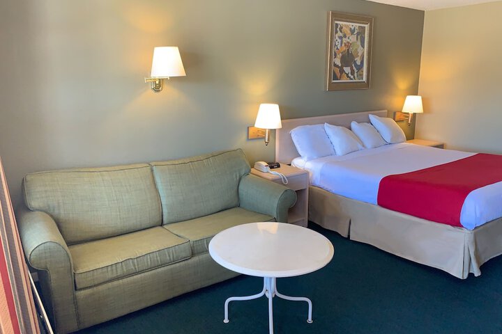 Room 40 of 46