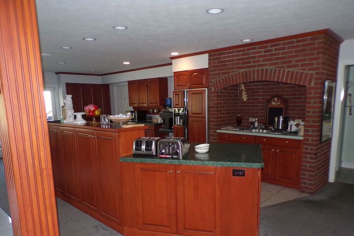 Long House Manor B & B