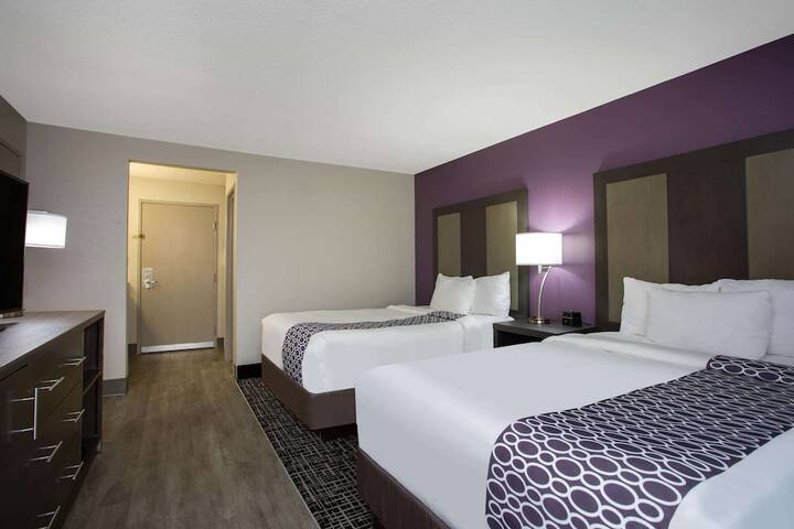 Room 18 of 30