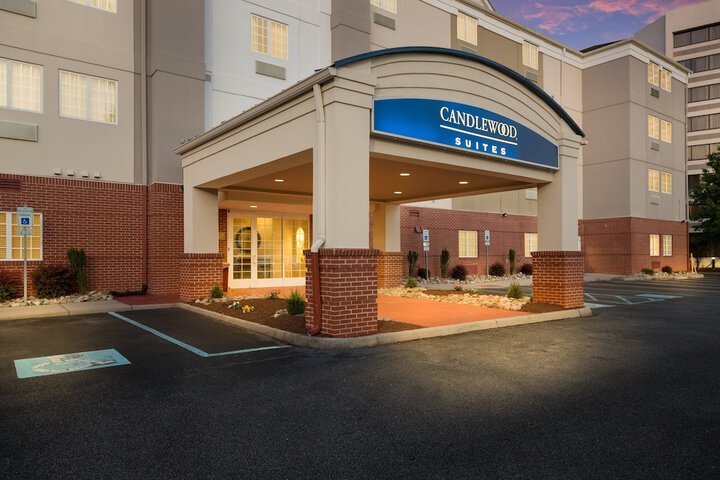 Hotel 6 of 33