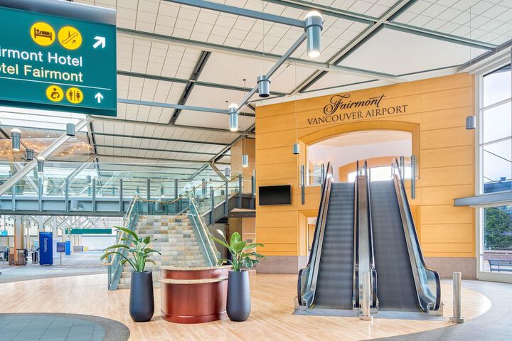 Fairmont Vancouver Airport In-Terminal Hotel