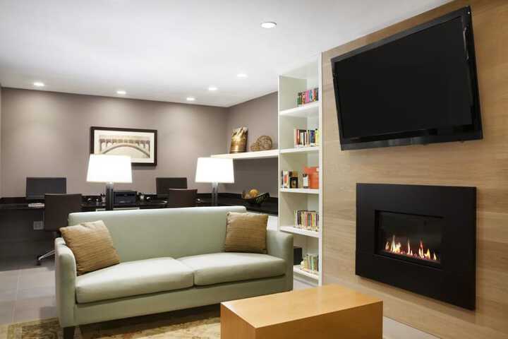 Country Inn & Suites by Radisson Clarksville, TN