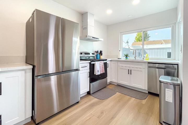Sweet 2 bd for monthly stay! 20 mi to Disney