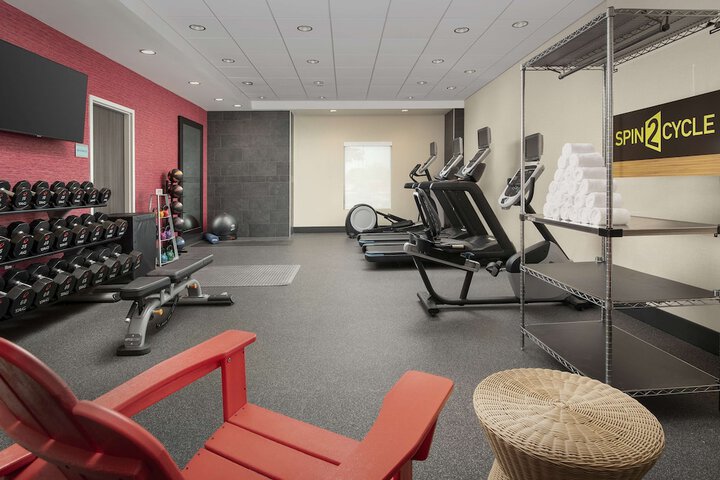 Home2 Suites by Hilton Clovis Fresno Airport