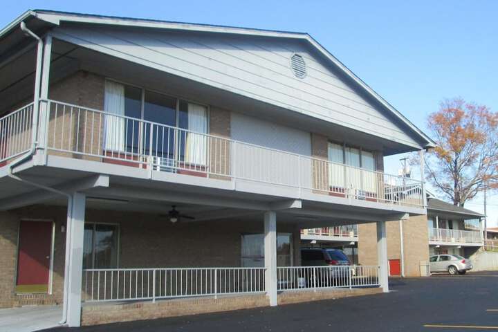 Hotel 4 of 32