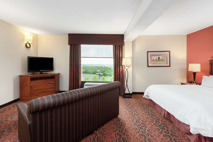 Room 20 of 29