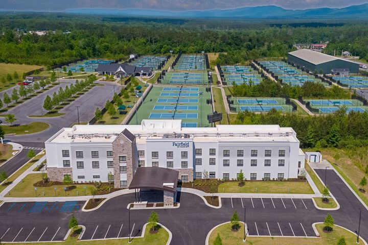 Fairfield Inn & Suites by Marriott Rome