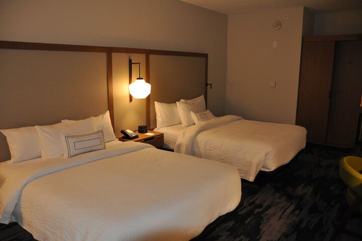 Room 9 of 23