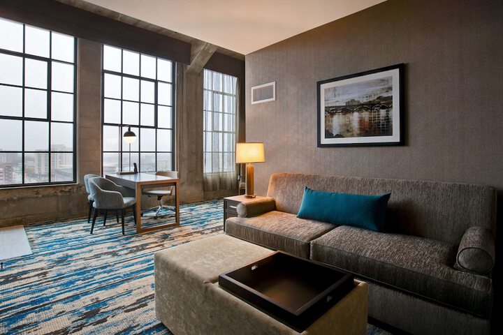 Room 44 of 65