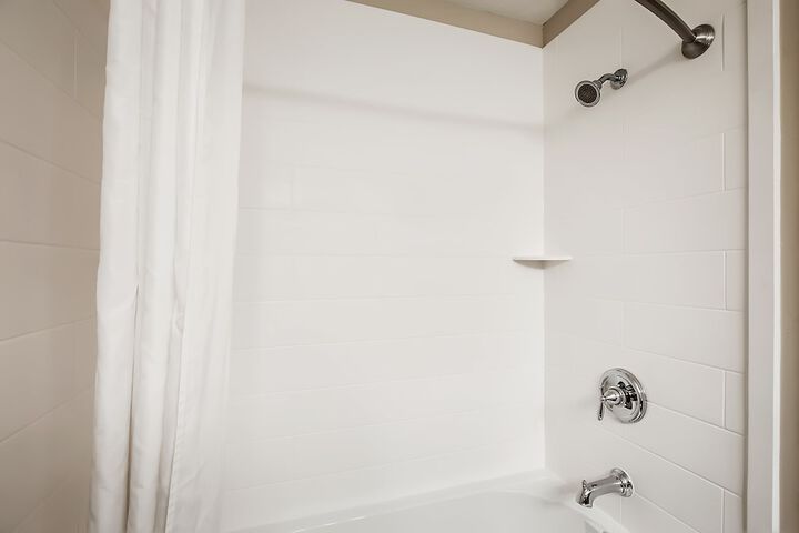 Room 20 of 49