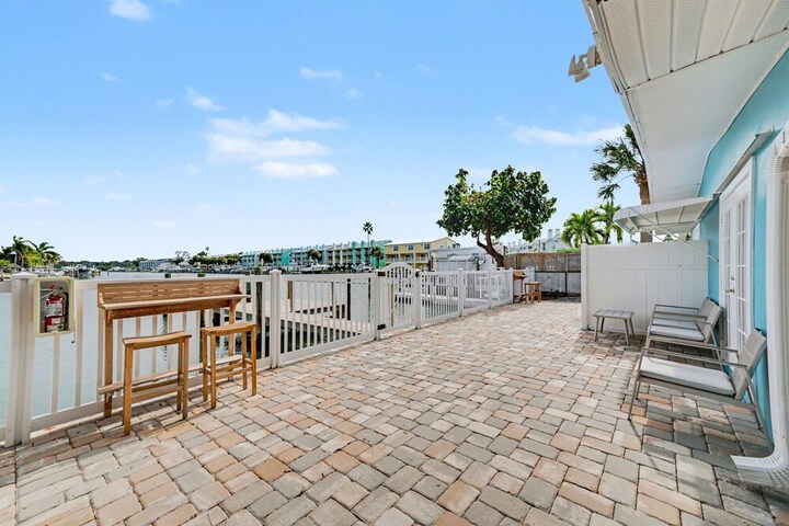 East Gulf Dockside Beach Homes