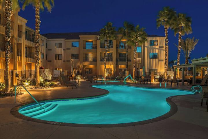 Courtyard by Marriott Palm Desert