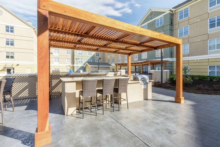 Terrace/Patio 22 of 23