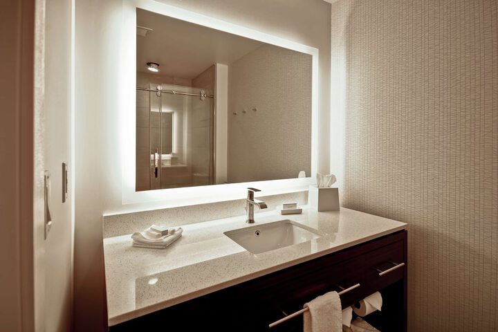 Room 14 of 51