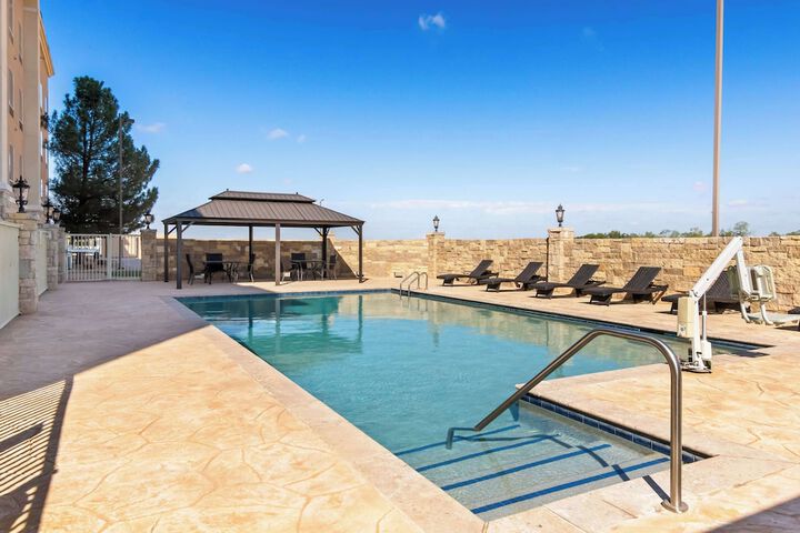 Pool 6 of 58