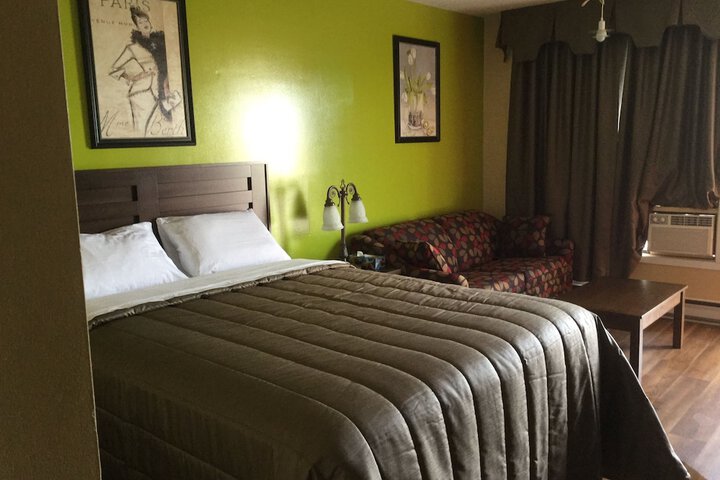 Room 9 of 45